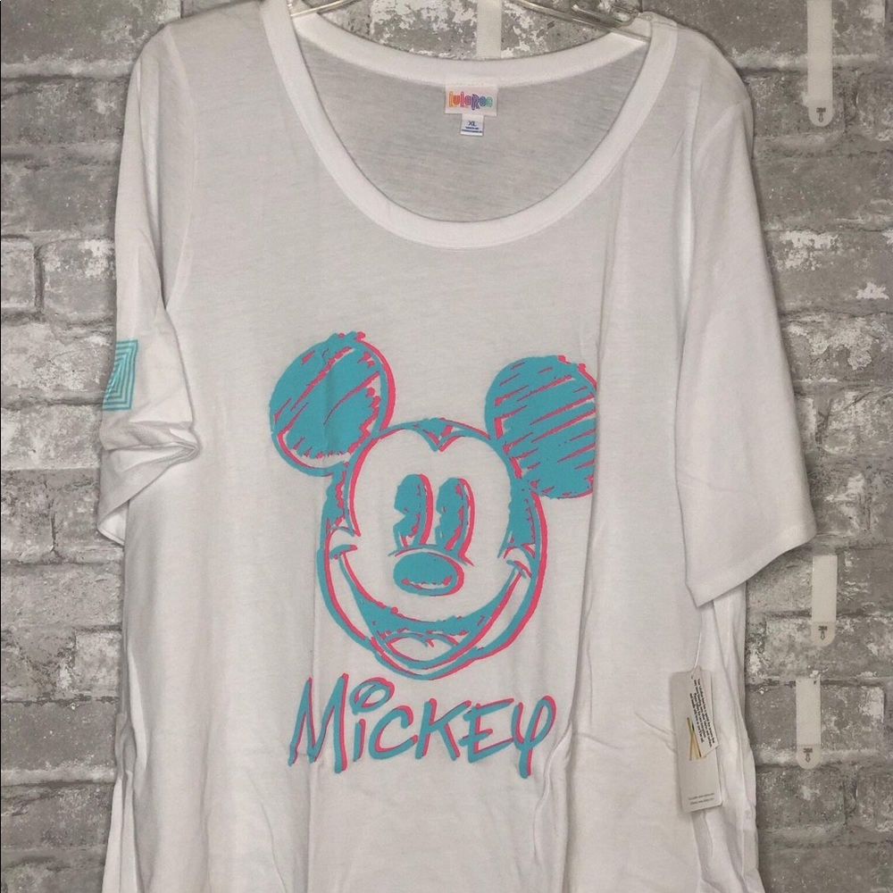 lularoe boyfriend tee